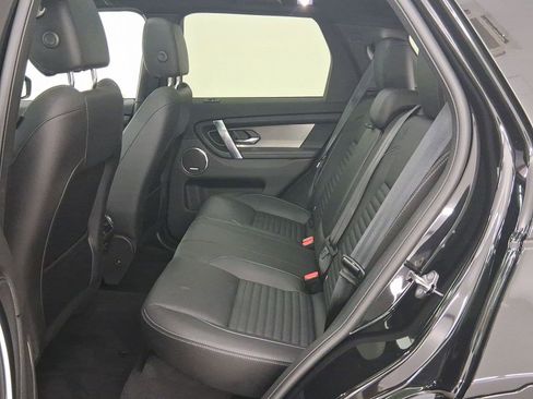 Used 2025 Land Rover Discovery Sport Dynamic SE image 13