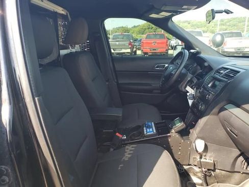 Used 2019 Ford Explorer 4WD Police Interceptor image 17