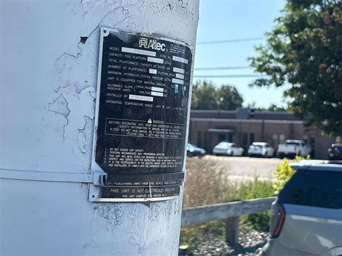 Used 2012 Ford F550 2WD Regular Cab Super Duty w/ PWR Equipment Group image 25