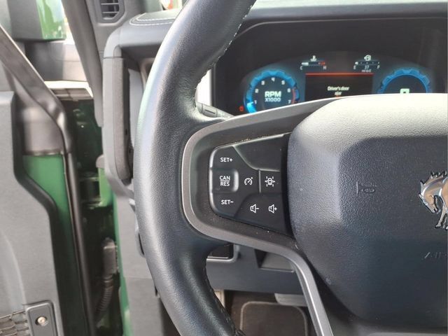 Used 2025 Ford Bronco Outer Banks AWD/4WD image 24