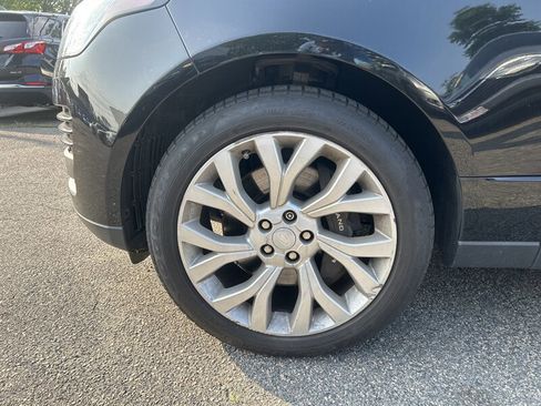 Used 2018 Land Rover Range Rover Supercharged image 7