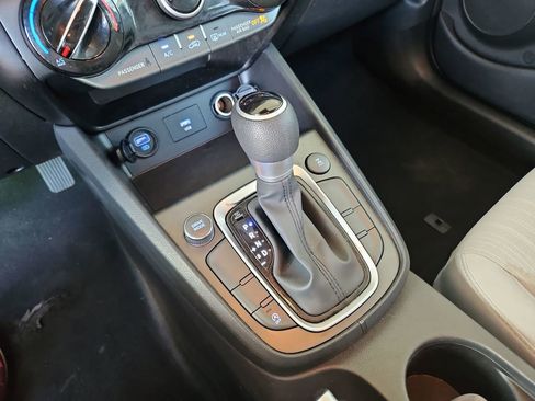 Used 2023 Hyundai Kona SEL image 20