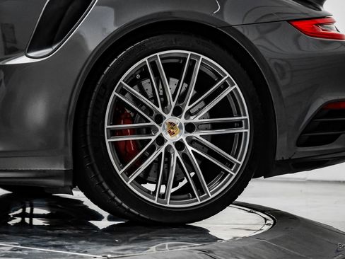 Used 2017 Porsche 911 Turbo image 95