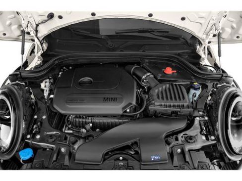 Used 2024 MINI Cooper 4-Door Hardtop FWD image 12