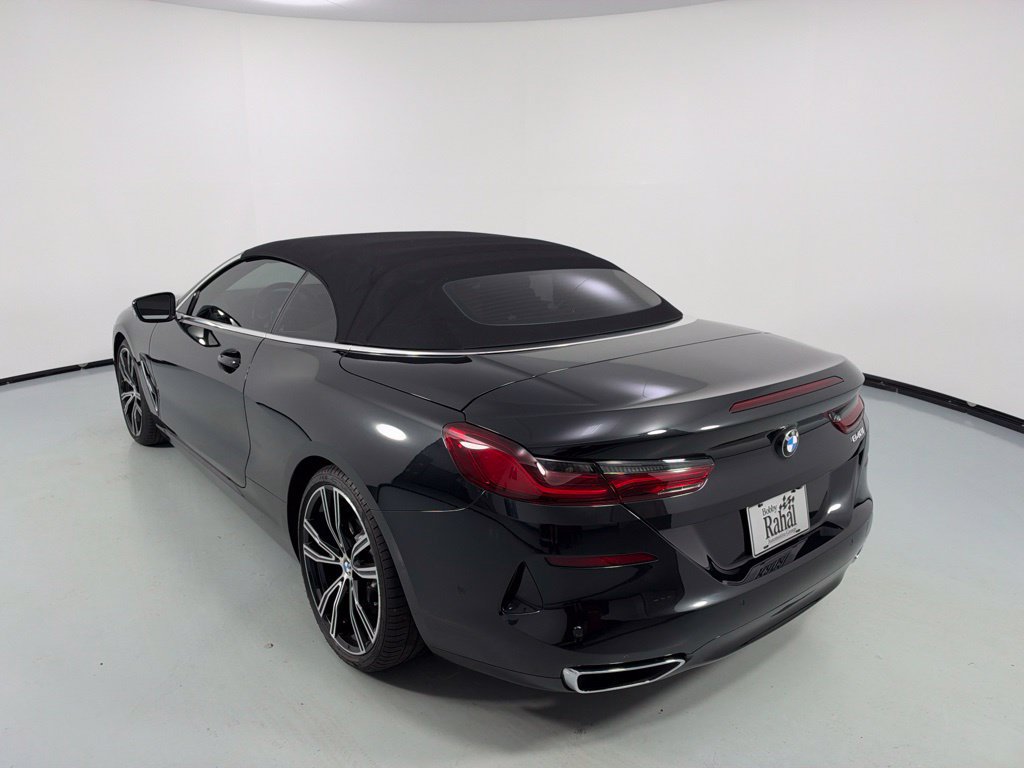 Used 2020 BMW 840i Convertible w/ Comfort Seating Package RWD image 9