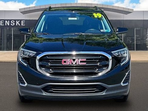 Used 2019 GMC Terrain SLE w/ Driver Convenience Package AWD/4WD image 4