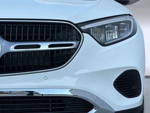 New 2026 Mercedes-Benz GLC 300 4MATIC image 10