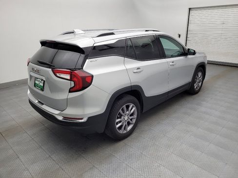Used 2022 GMC Terrain SLT w/ LPO, Floor Liner Package image 10