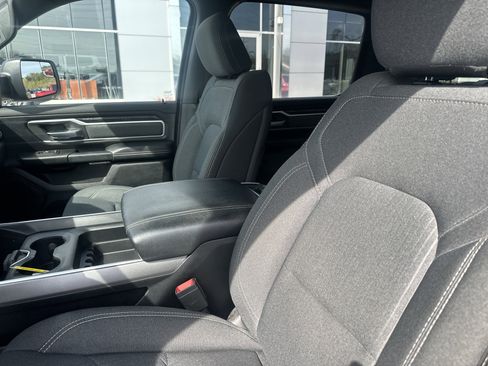 Used 2021 RAM 1500 Big Horn AWD/4WD image 18