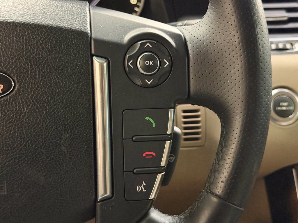 Used 2010 Land Rover Range Rover Sport HSE LUX AWD/4WD image 16