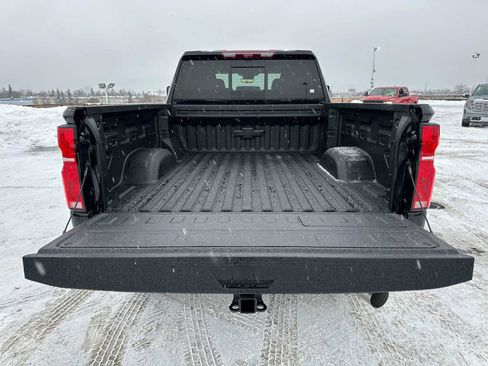 New 2026 Chevrolet Silverado 2500 LTZ w/ LTZ Premium Package AWD/4WD image 13