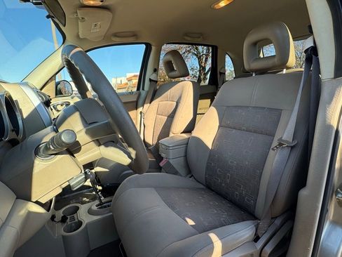 Used 2006 Chrysler PT Cruiser Touring image 16