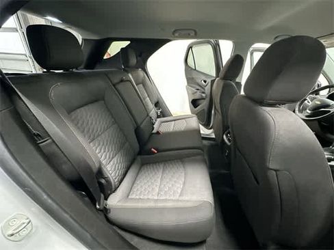 Used 2019 Chevrolet Equinox LT image 23