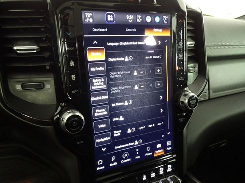 Used 2022 RAM 1500 Laramie image 39