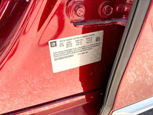 Used 2016 Cadillac XTS Luxury w/ Driver Awareness Package image 32