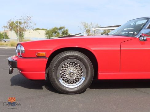 Used 1990 Jaguar XJS V12 Convertible image 18