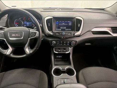 Used 2024 GMC Terrain SLE FWD image 14