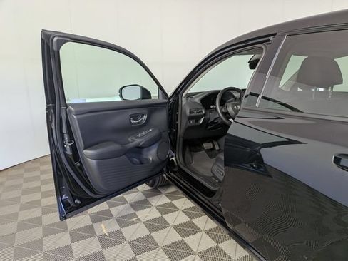New 2027 Honda HR-V EX-L image 12