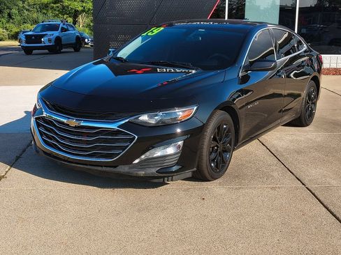 Used 2019 Chevrolet Malibu LT w/ LT True North Edition FWD image 1