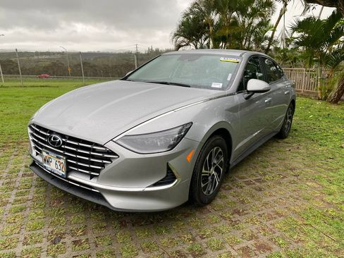 Used 2023 Hyundai Sonata Blue image 3