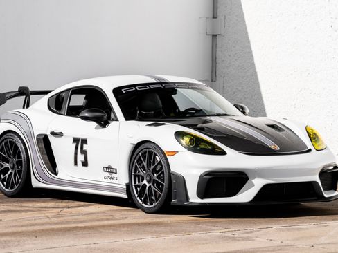 Used 2023 Porsche 718 Cayman GT4 RS image 13