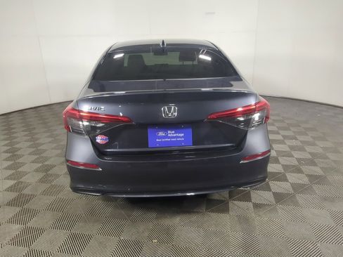 Used 2022 Honda Civic EX image 5