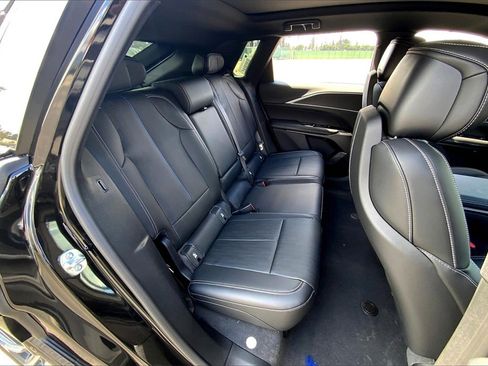 New 2026 Cadillac Lyriq Sport image 29