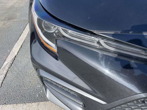 Used 2022 Toyota Corolla SE image 16