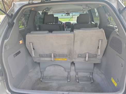 Used 2007 Toyota Sienna XLE FWD image 18