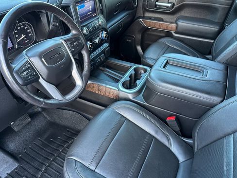 Used 2020 GMC Sierra 2500 Denali w/ Denali Ultimate Package image 11