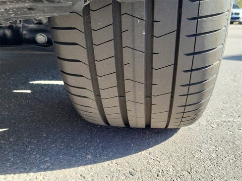 New 2026 BMW X6 M60i w/ Climate Comfort Package image 12