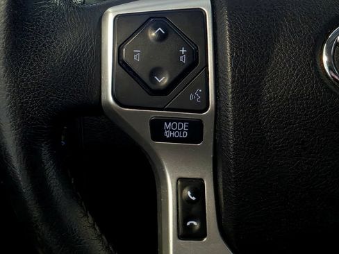 Used 2021 Toyota Tundra SR5 w/ SR5 Leather Package AWD/4WD image 21