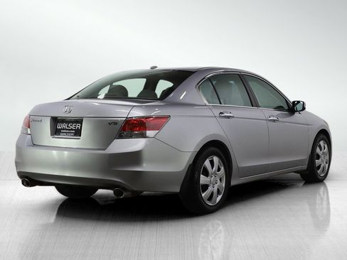 Used 2010 Honda Accord EX-L image 5