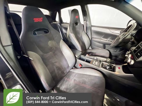 Used 2011 Subaru Impreza WRX STI image 17