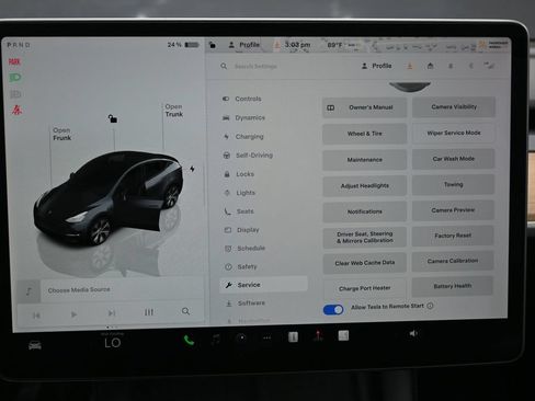 Used 2023 Tesla Model Y Long Range AWD/4WD image 33