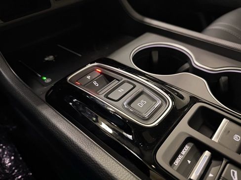 New 2026 Honda Pilot Touring image 11