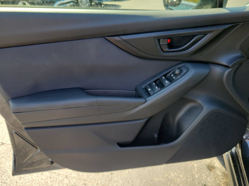 Used 2019 Subaru Crosstrek 2.0i Premium w/ Moonroof Package AWD/4WD image 19