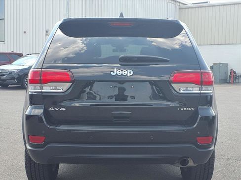 Used 2021 Jeep Grand Cherokee Laredo X image 5