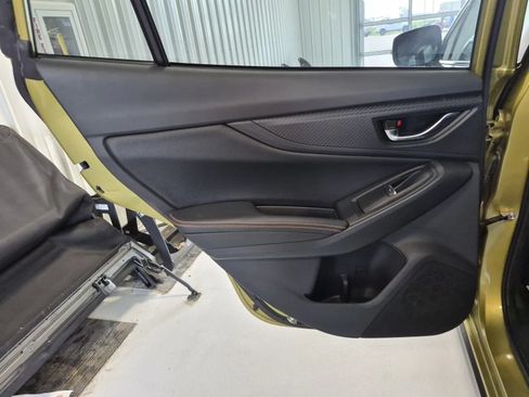 Used 2023 Subaru Crosstrek 2.5i Limited AWD/4WD image 13