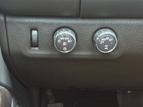Used 2021 GMC Canyon Elevation w/ Trailering Package AWD/4WD image 38
