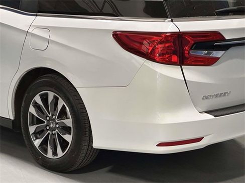 Certified 2023 Honda Odyssey EX-L image 11