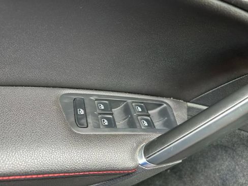 Used 2020 Volkswagen GTI SE FWD image 19