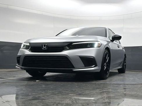 Used 2024 Honda Civic Sport image 26