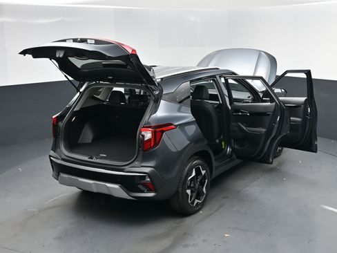 New 2026 Kia Seltos S image 17