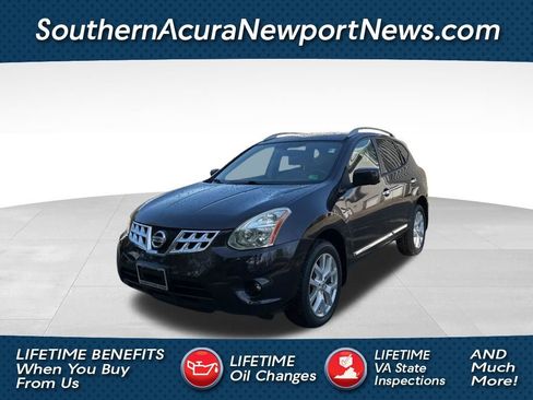 Used 2013 Nissan Rogue SL image 1