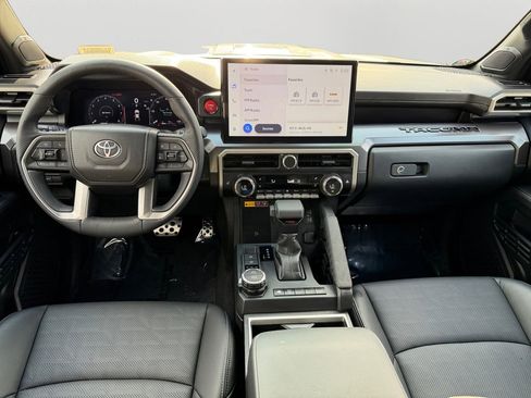 Used 2025 Toyota Tacoma TRD Sport w/ TRD Sport Premium Package image 16