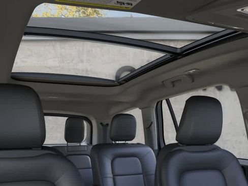 New 2025 Lincoln Aviator 2WD w/ Jet Appearance Package image 22