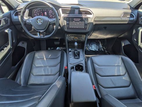 Used 2018 Volkswagen Tiguan SEL Premium FWD image 13