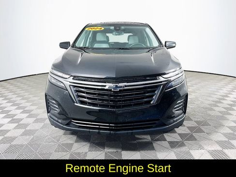 Used 2024 Chevrolet Equinox LS w/ LS Convenience Package image 4