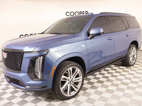 Used 2025 Cadillac Escalade Sport w/ Touring Package AWD/4WD image 8